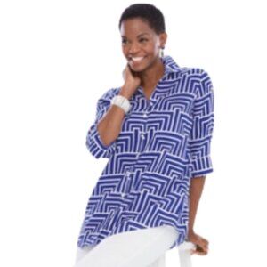 Chico's No Iron 100% linen geometric pattern royal blue and white shirt.